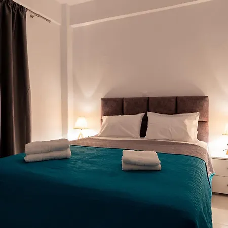 Square View Apartman *