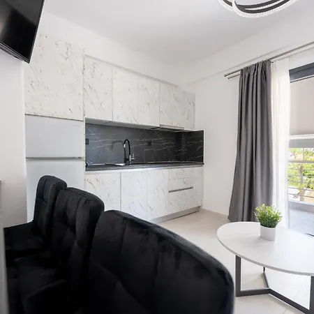 Square View * Φλογητά