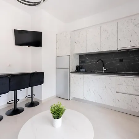 Διαμέρισμα Square View Φλογητά