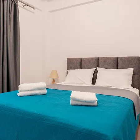 Διαμέρισμα Square View *