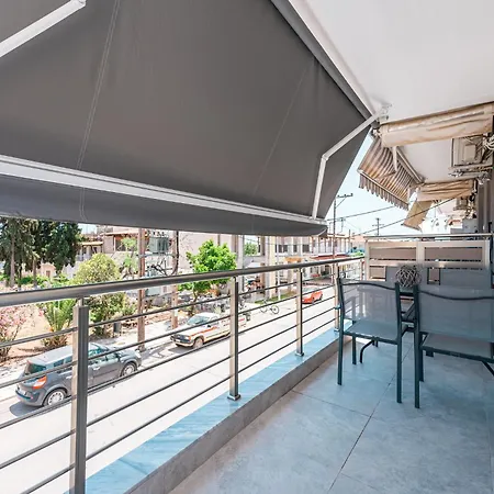 Διαμέρισμα Square View