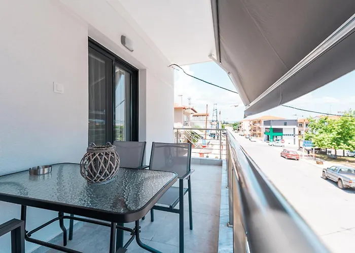 Square View * Flogita